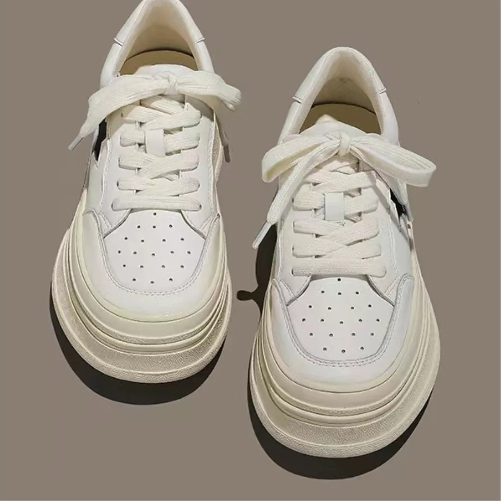 “Simple Thick Base Star” Shoes