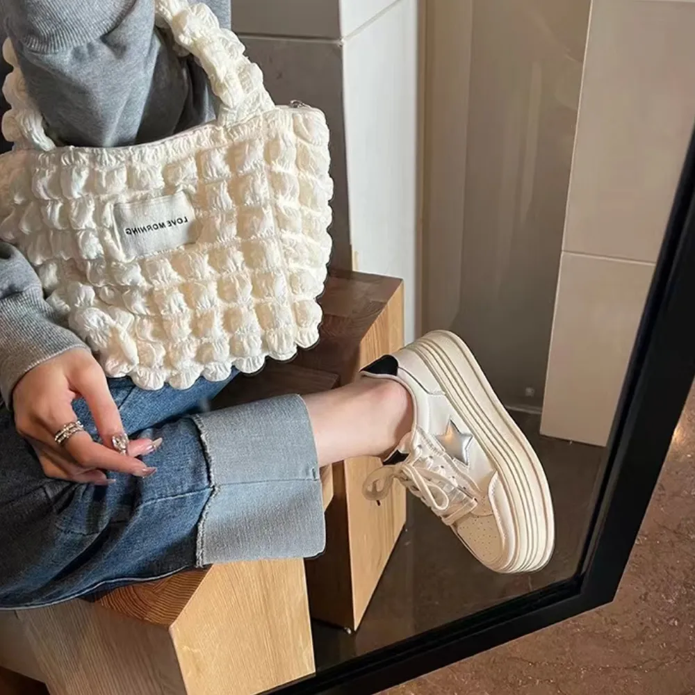 “Simple Thick Base Star” Shoes