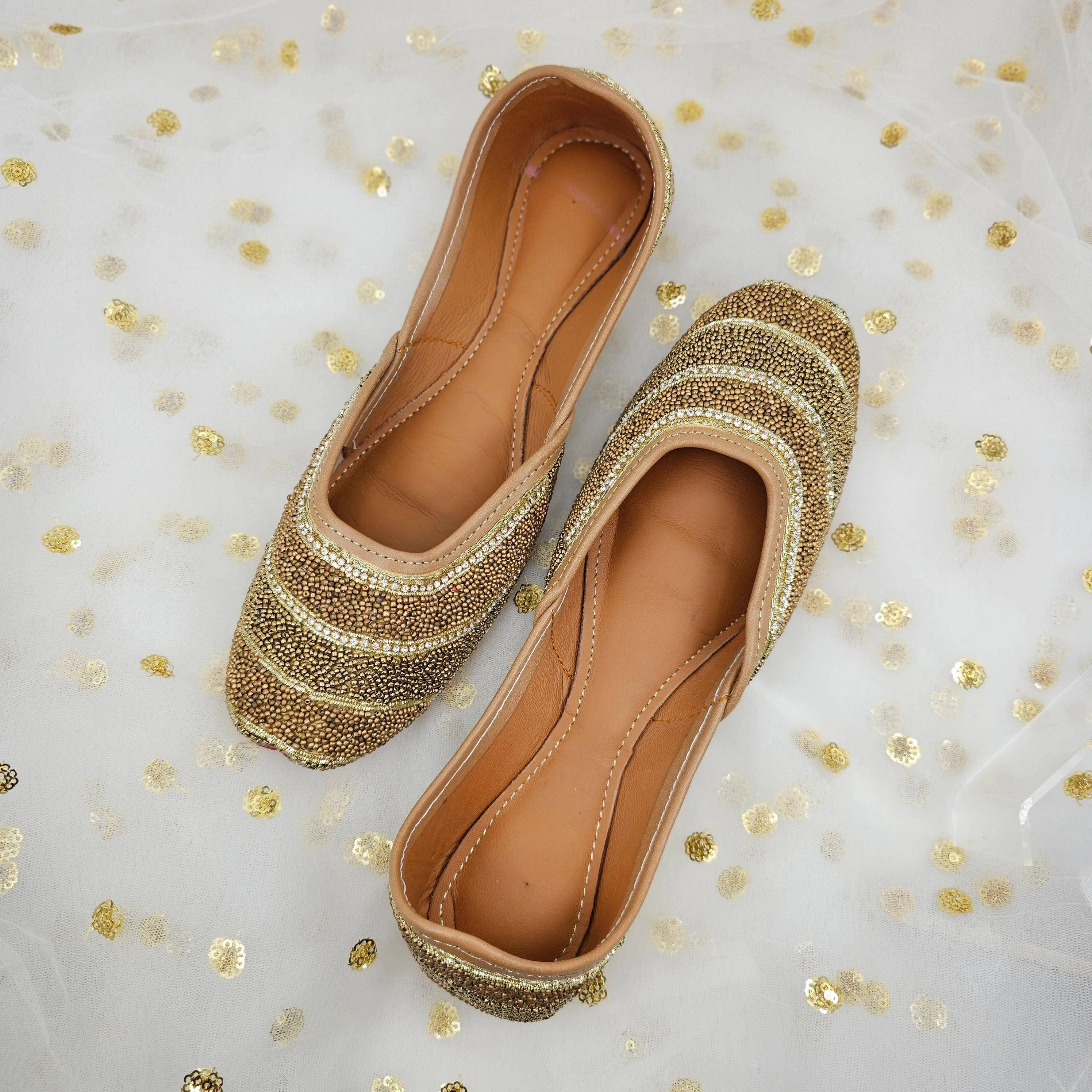 Sunahri Gold Handmade Ladies Indian Pakistani Jutti