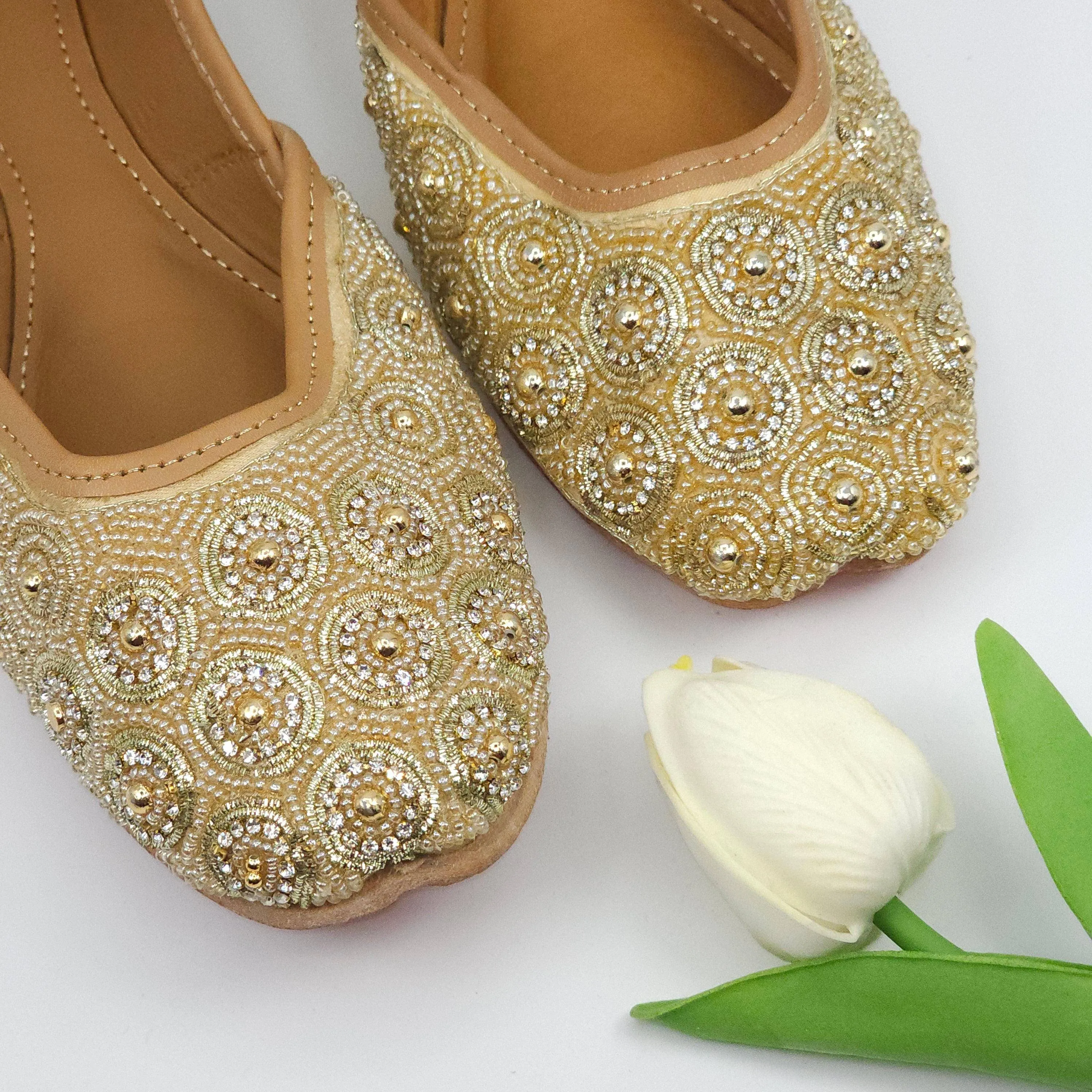 Tia Gold Embelised Bridal Juttis